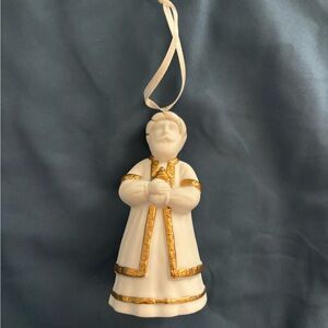 Hallmark Keepsake Ornament 1996 The Magi Bells Showcase Melchoir Gold